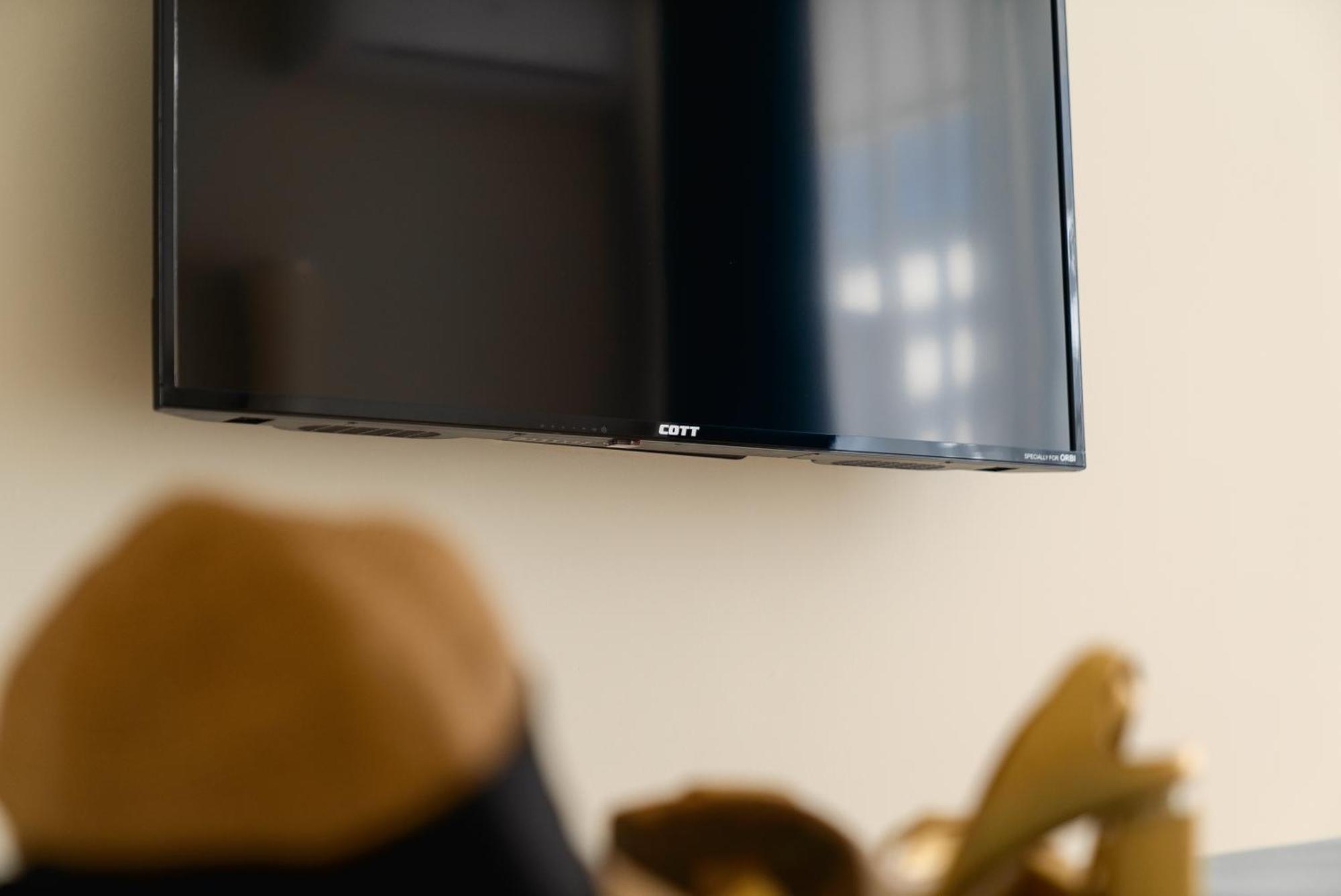 Habiby Orbi City バトゥーミ エクステリア 写真